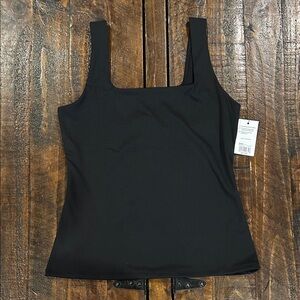 NWT Nine West Sculpting Tank Top